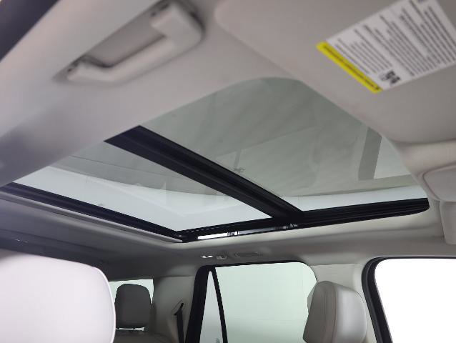 Certified 2025 Ford Expedition Active image 18