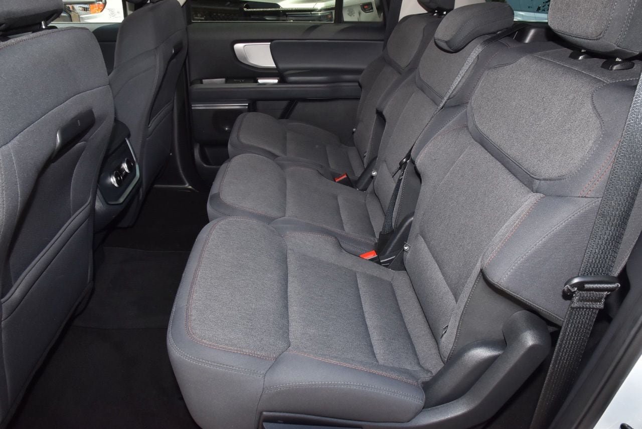 Certified 2025 Ford Expedition Max Active RWD image 14