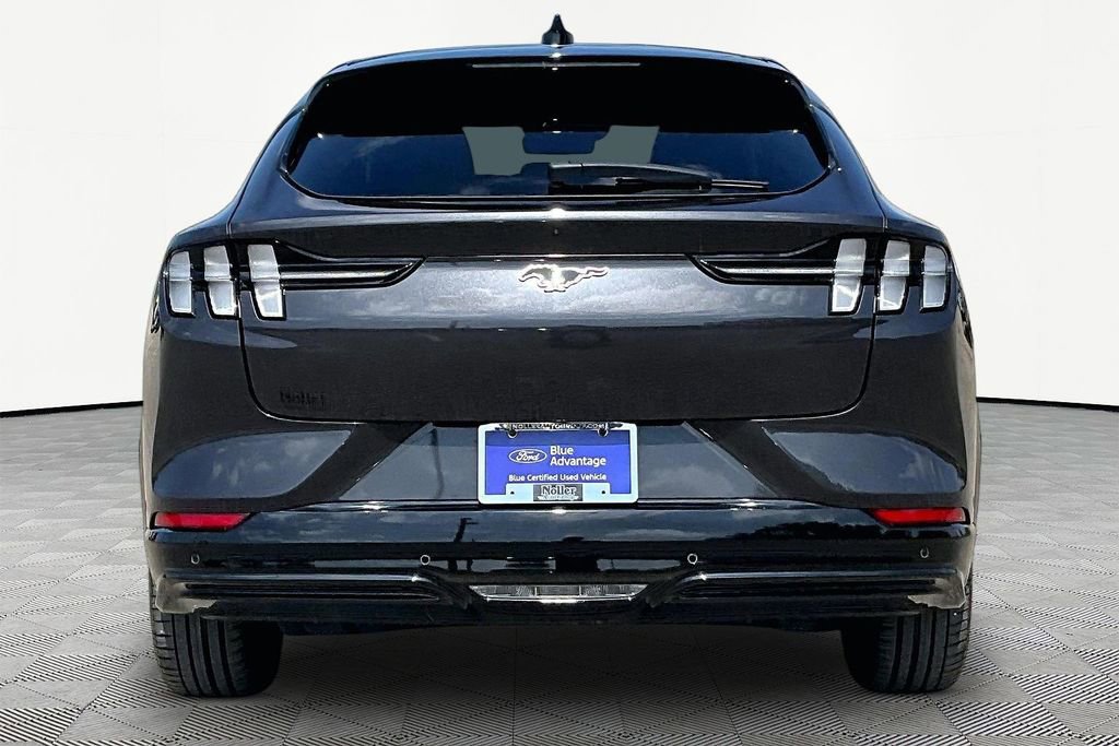 Certified 2022 Ford Mustang Mach-E Premium AWD/4WD image 4