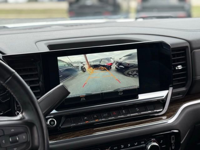 Used 2023 GMC Sierra 1500 SLE w/ X31 Off-Road Package image 17