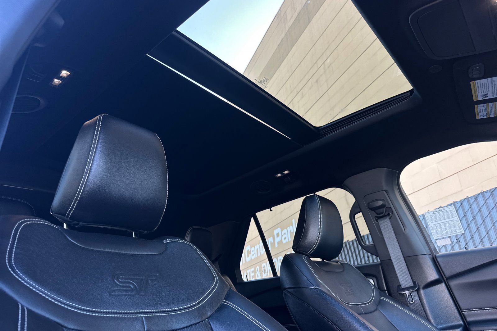 Certified 2024 Ford Explorer ST w/ Equipment Group 401A image 17