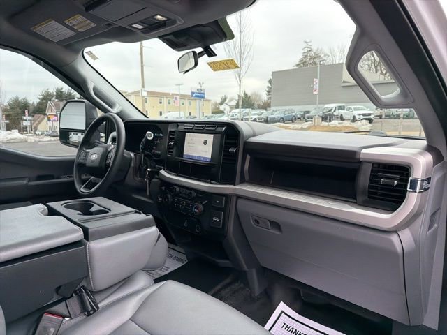 Certified 2024 Ford F250 XL w/ Snow Plow/Camper Package AWD/4WD image 39