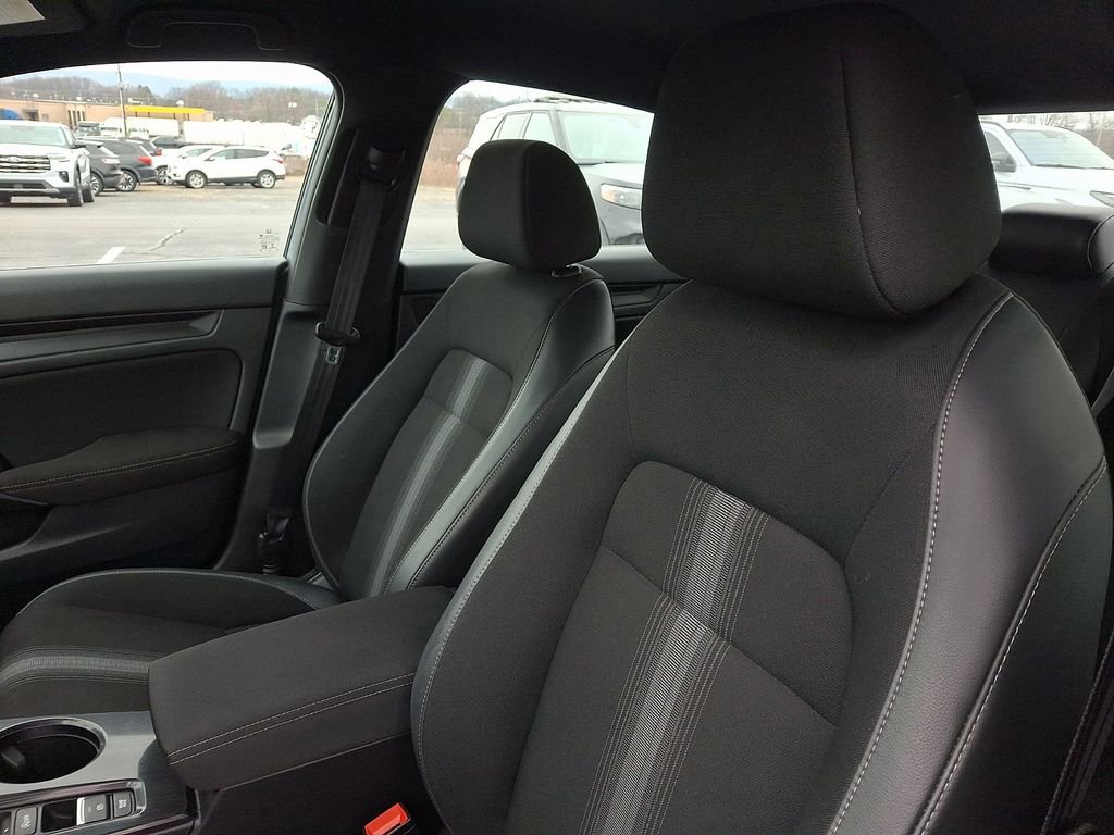Used 2023 Honda Civic Sport image 14