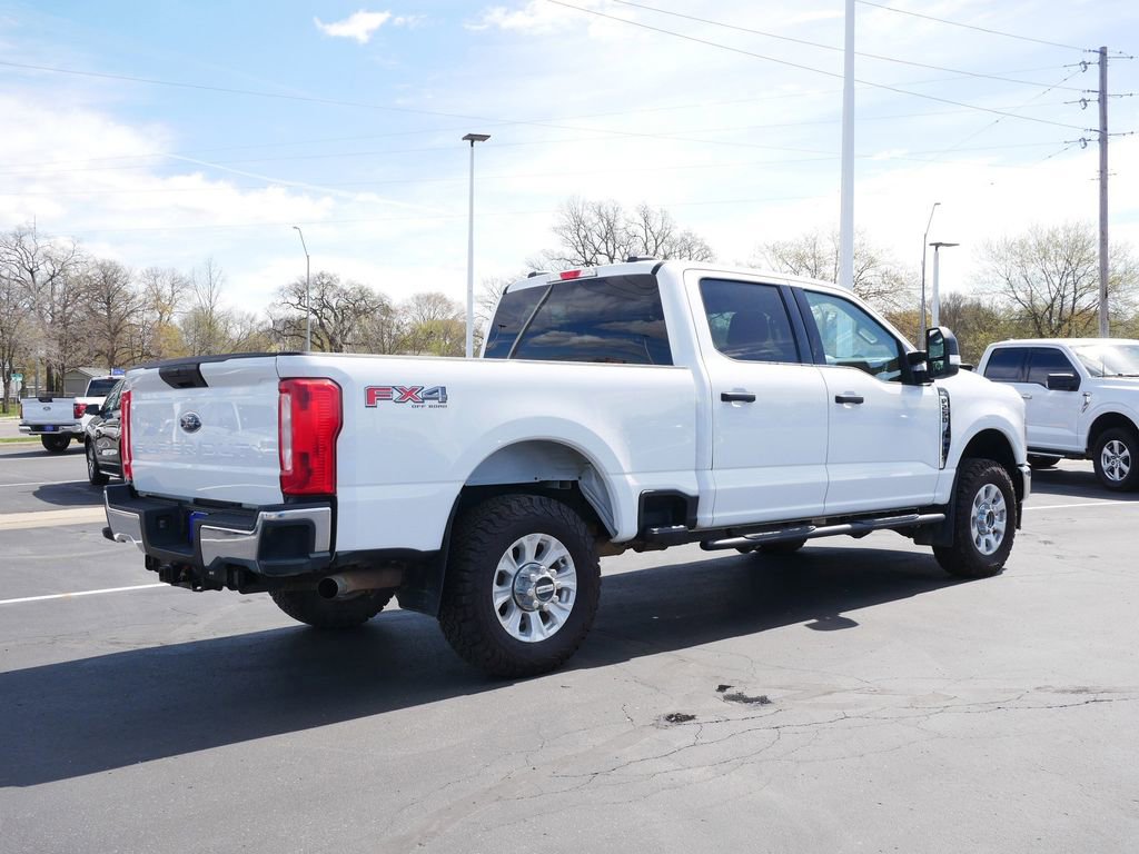 Certified 2023 Ford F250 XLT w/ FX4 Off-Road Package AWD/4WD image 3