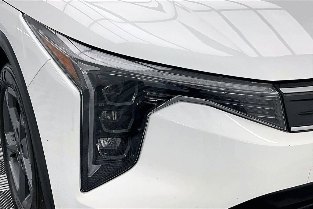 Used 2025 Kia K4 FWD image 29