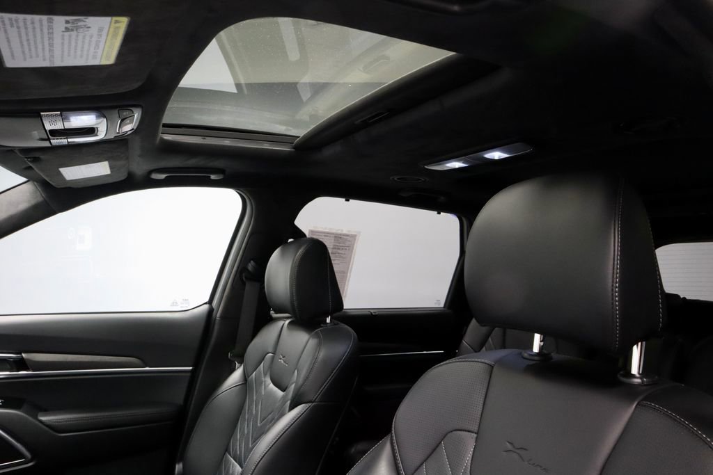 Used 2025 Kia Telluride SX Prestige X-Line AWD/4WD image 35