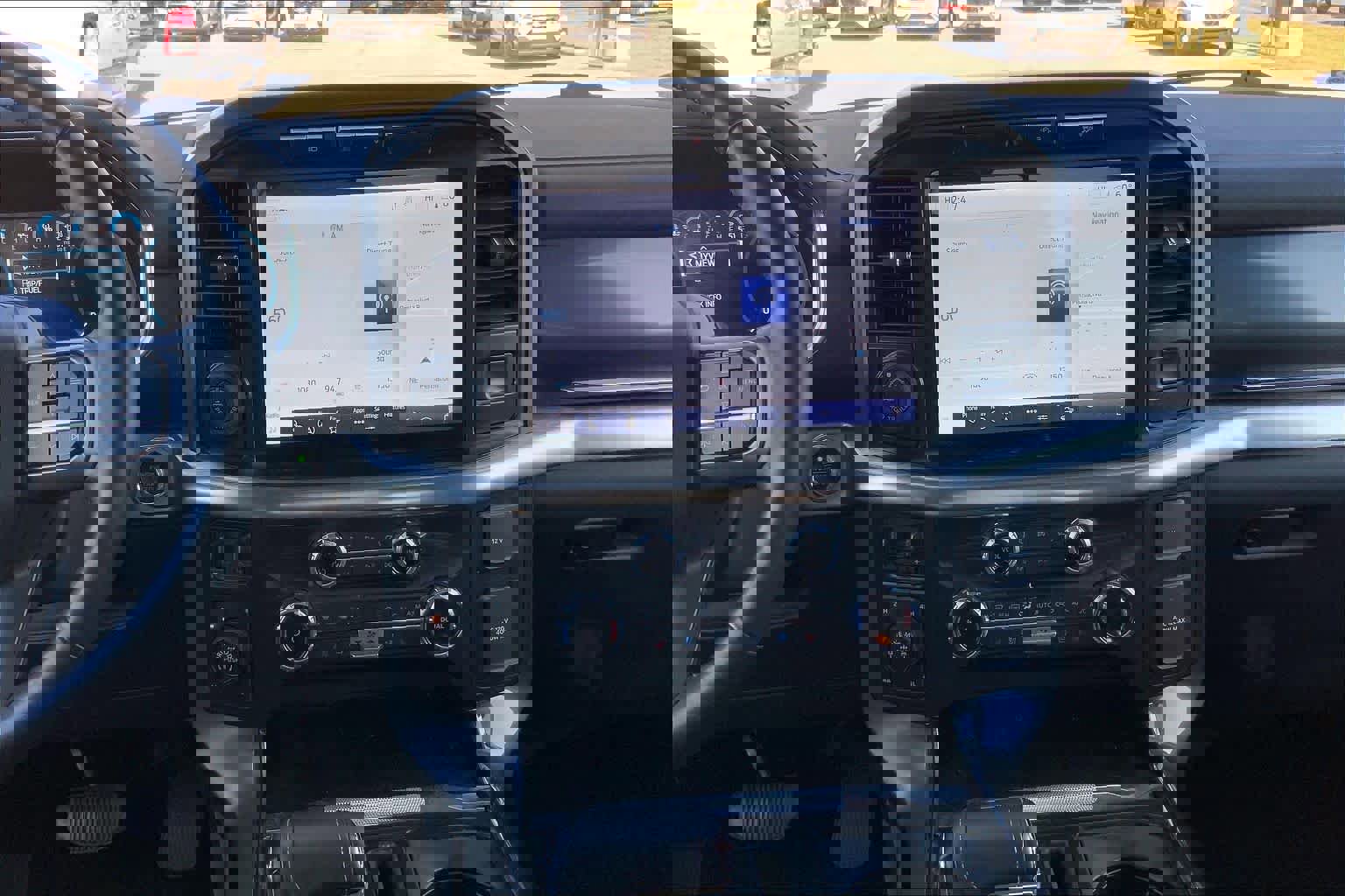 Certified 2022 Ford F150 Lariat w/ Trailer Tow Package image 8