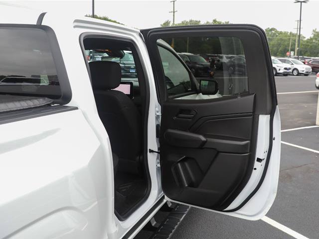 Used 2026 Chevrolet Colorado W/T AWD/4WD image 29