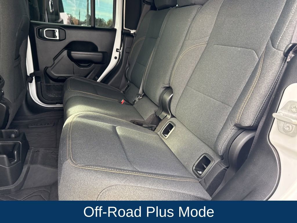 Used 2024 Jeep Gladiator Sport image 14