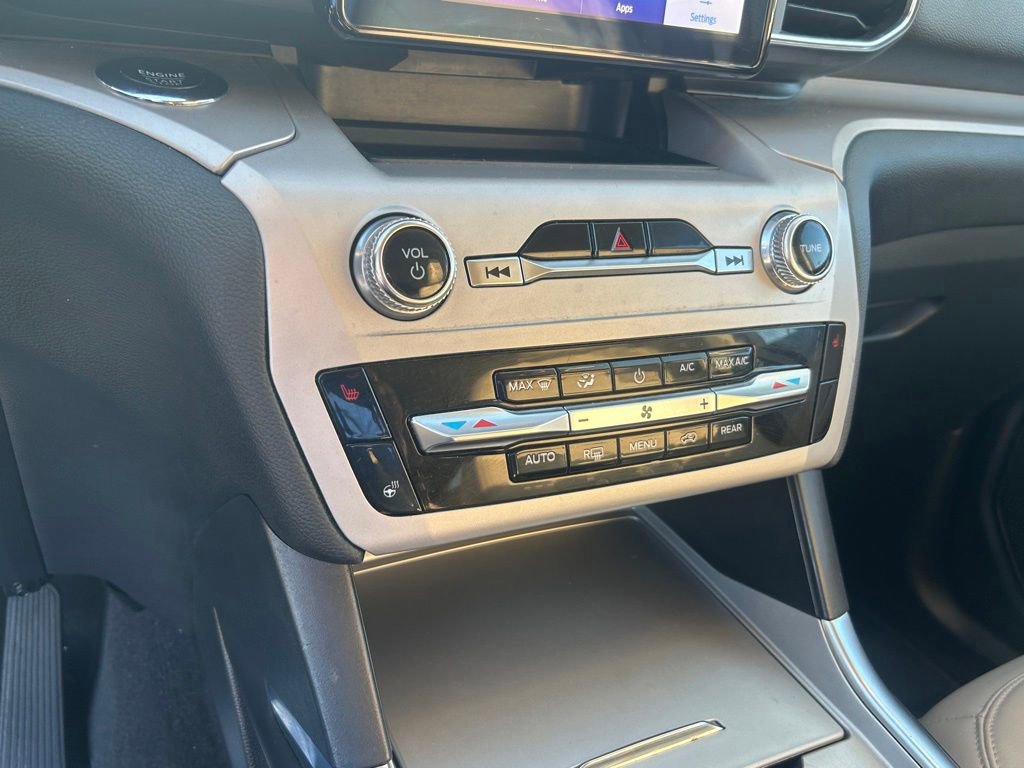 Certified 2023 Ford Explorer XLT w/ Equipment Group 202A image 32