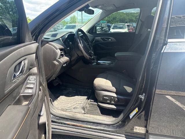 Used 2019 Chevrolet Traverse LT w/ LPO, Cargo Package AWD/4WD image 9