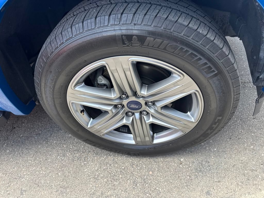 Certified 2019 Ford F150 Lariat w/ Equipment Group 502A Luxury RWD image 4