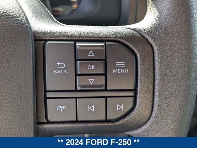 Certified 2024 Ford F250 XLT w/ 360-Degree Camera Package AWD/4WD image 15