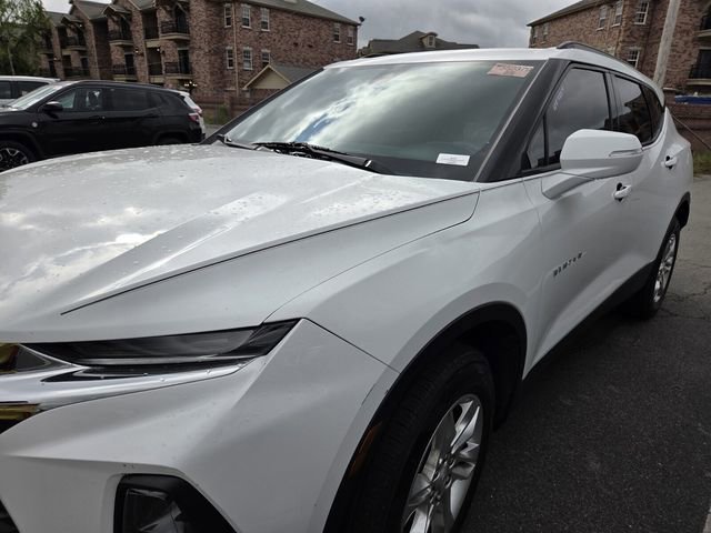 Used 2022 Chevrolet Blazer LT image 2