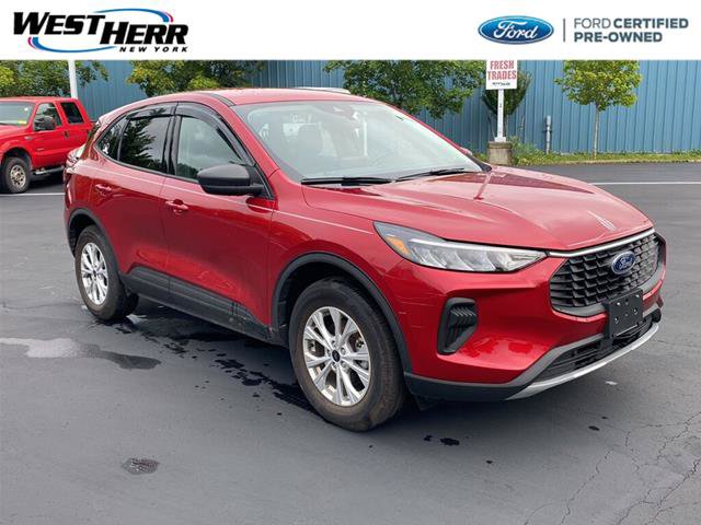 Certified 2025 Ford Escape Active w/ Cold Weather Package AWD/4WD image 1