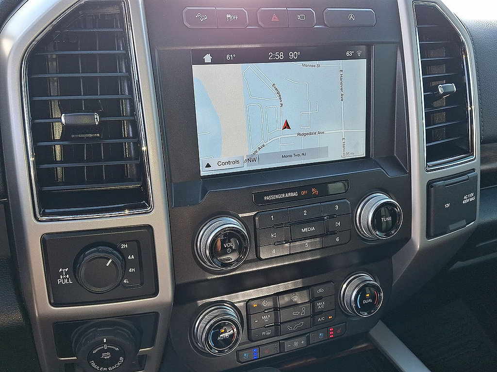 Certified 2019 Ford F150 Lariat w/ Equipment Group 502A Luxury AWD/4WD image 20
