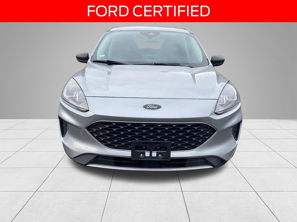 Certified 2022 Ford Escape SE w/ Cold Weather Package AWD/4WD video 2