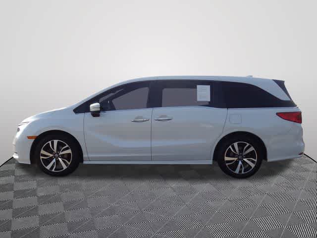 Used 2022 Honda Odyssey Touring image 2