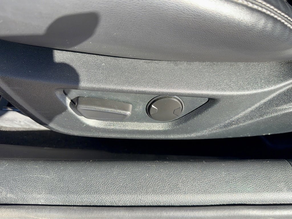 Certified 2020 Ford Mustang Premium w/ Equipment Group 201A image 32