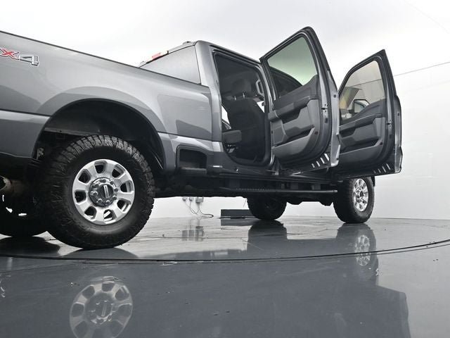 Certified 2024 Ford F250 XLT AWD/4WD image 40