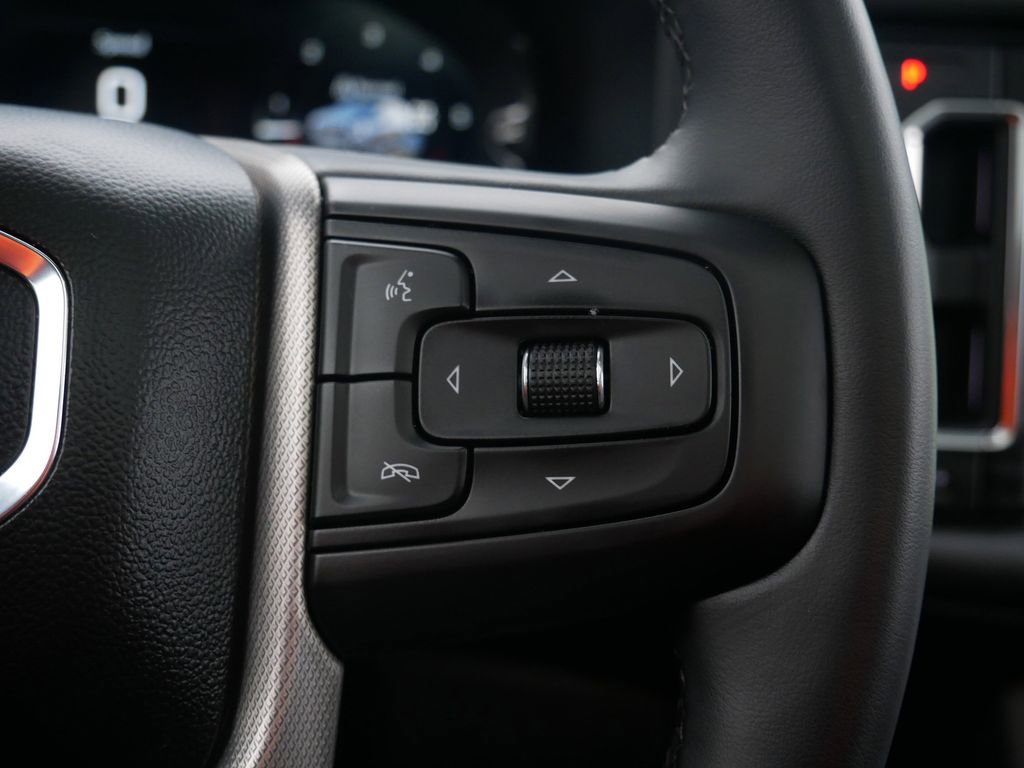 Used 2023 GMC Yukon XL Denali image 19