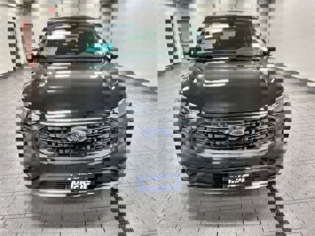 Certified 2024 Ford Escape Active image 3