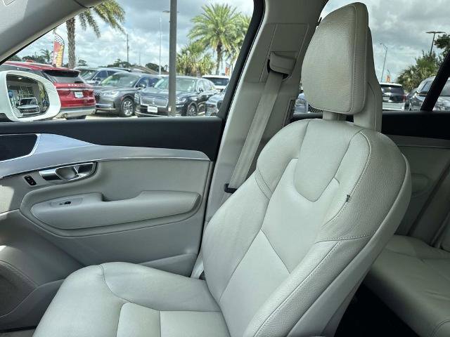 Used 2017 Volvo XC90 T6 Momentum w/ Vision Package AWD/4WD image 18