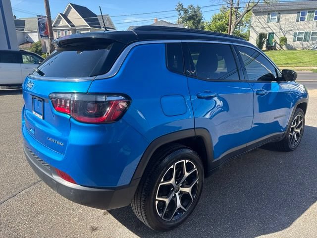 Used 2025 Jeep Compass Limited AWD/4WD image 6
