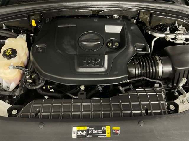 Used 2021 Jeep Grand Cherokee L Overland w/ Luxury Tech Group IV image 9