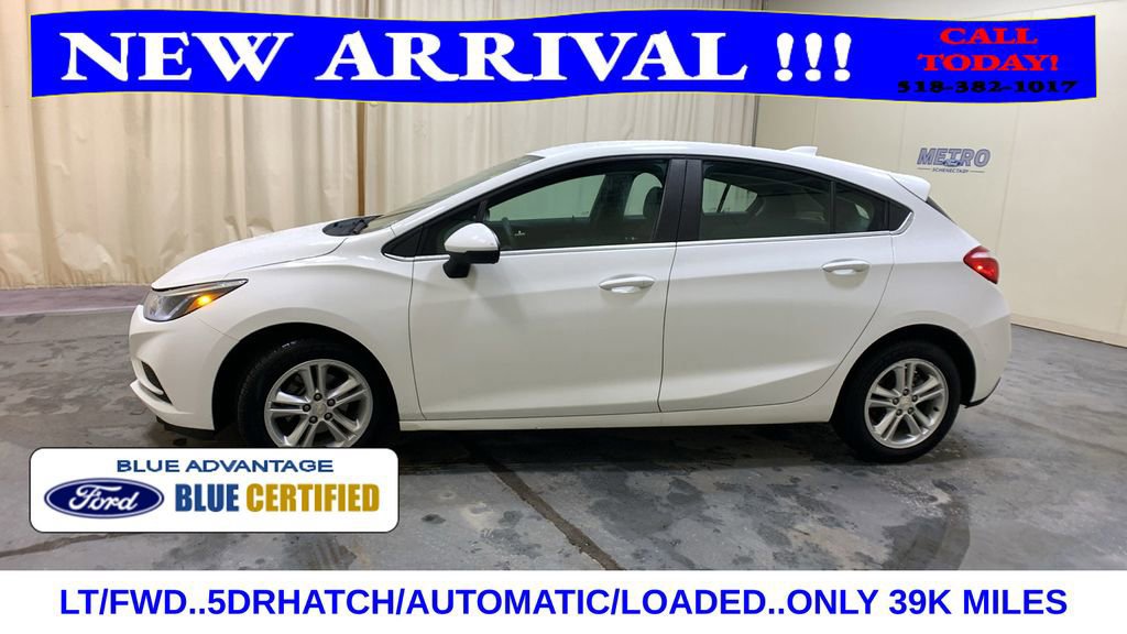 Used 2018 Chevrolet Cruze LT image 3