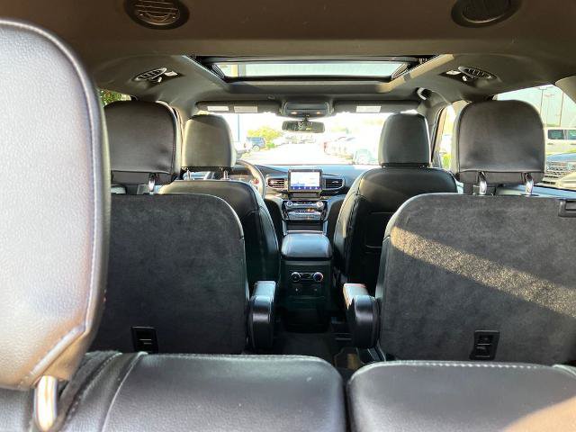 Certified 2022 Ford Explorer ST-Line w/ Class IV Trailer Tow Package AWD/4WD image 18