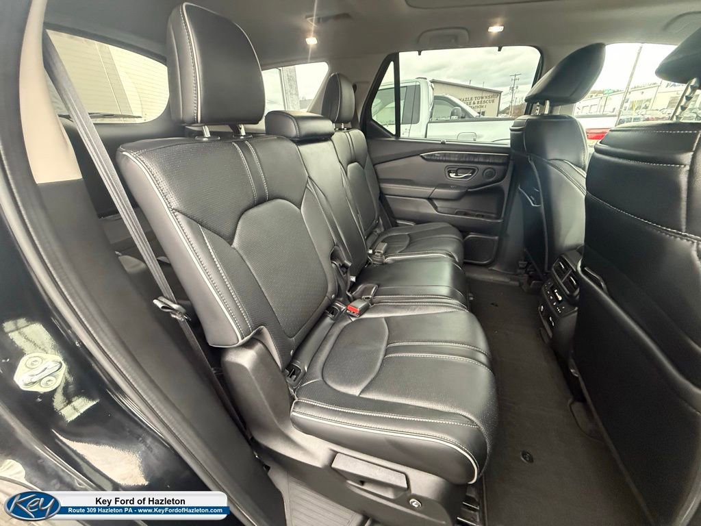 Used 2023 Honda Pilot Elite image 29