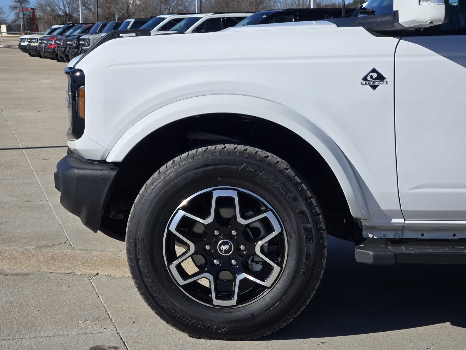 Certified 2024 Ford Bronco Outer Banks image 9