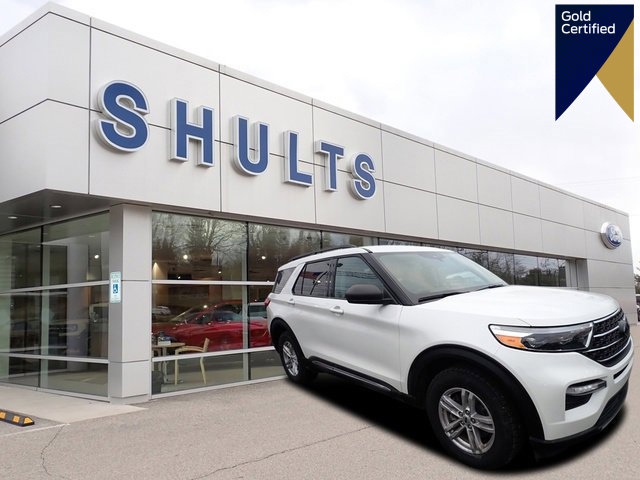 Certified 2022 Ford Explorer XLT w/ Equipment Group 202A image 1