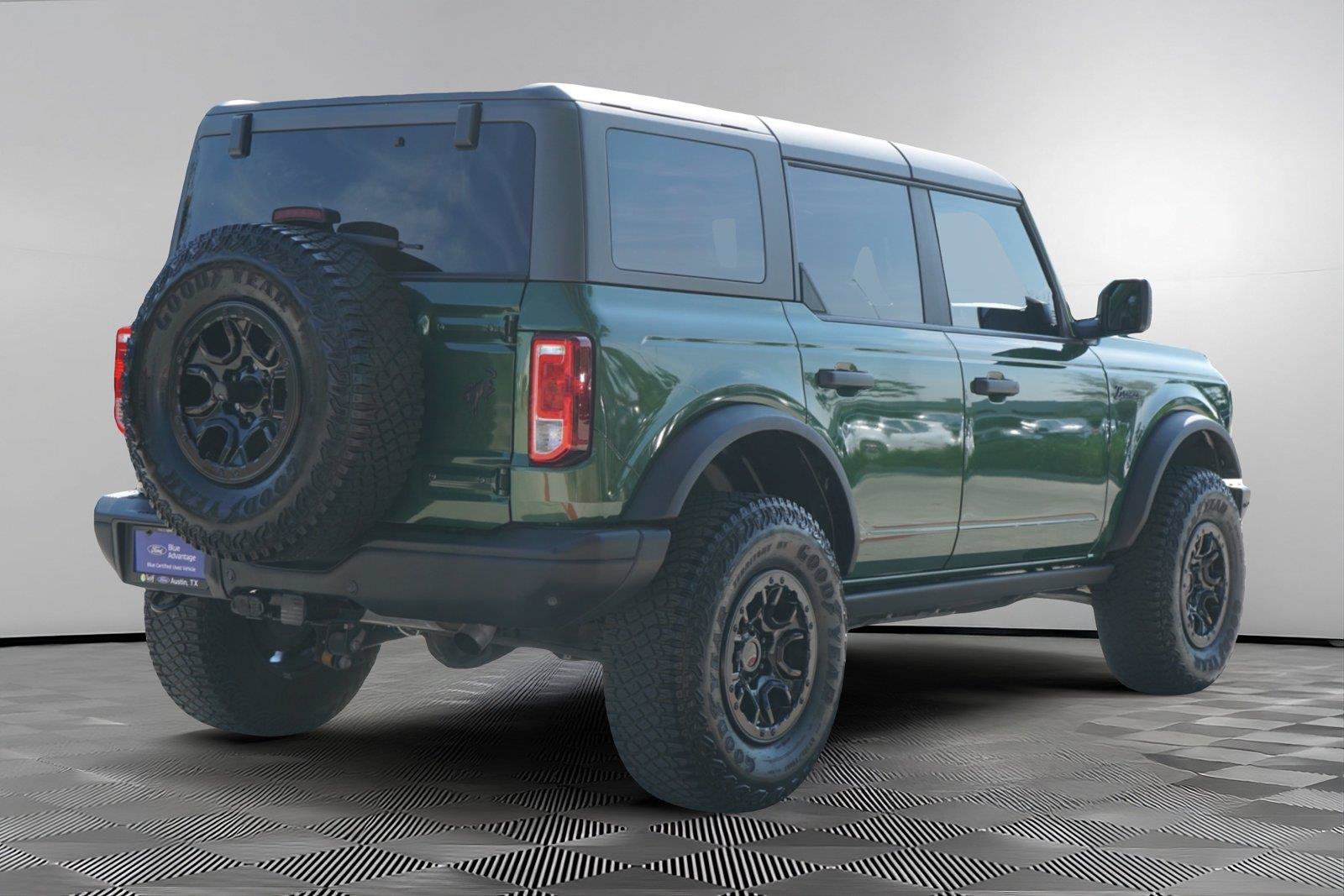 Certified 2024 Ford Bronco Black Diamond w/ Sasquatch Package AWD/4WD image 5