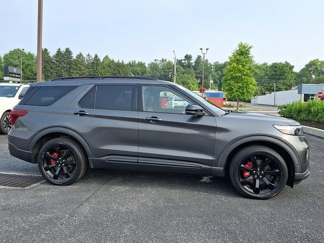Certified 2020 Ford Explorer ST w/ ST Street Pack AWD/4WD image 7
