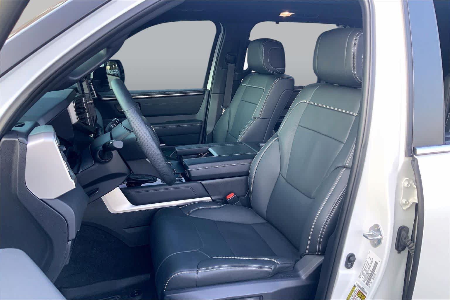 Used 2026 Toyota Sequoia Limited AWD/4WD image 8