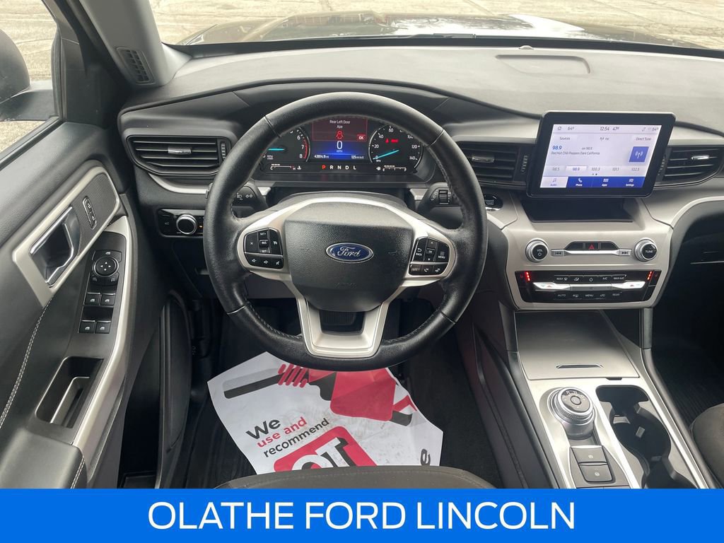 Certified 2023 Ford Explorer XLT image 24
