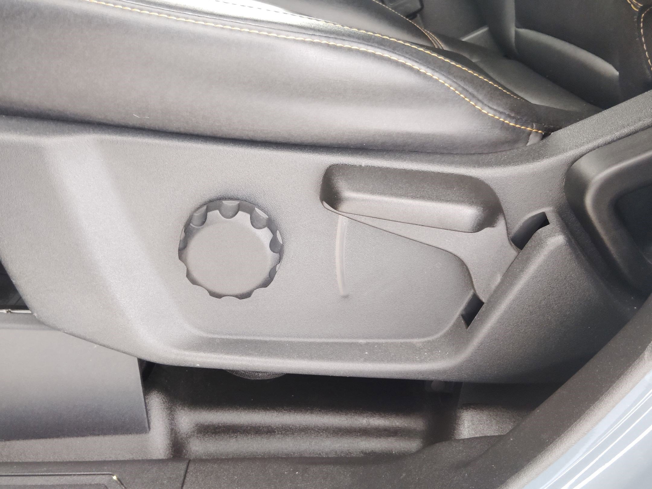 Certified 2024 Ford Bronco Badlands image 13