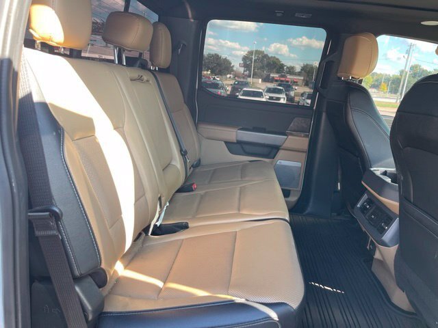 Certified 2024 Ford F250 Lariat w/ Lariat Ultimate Package AWD/4WD image 23