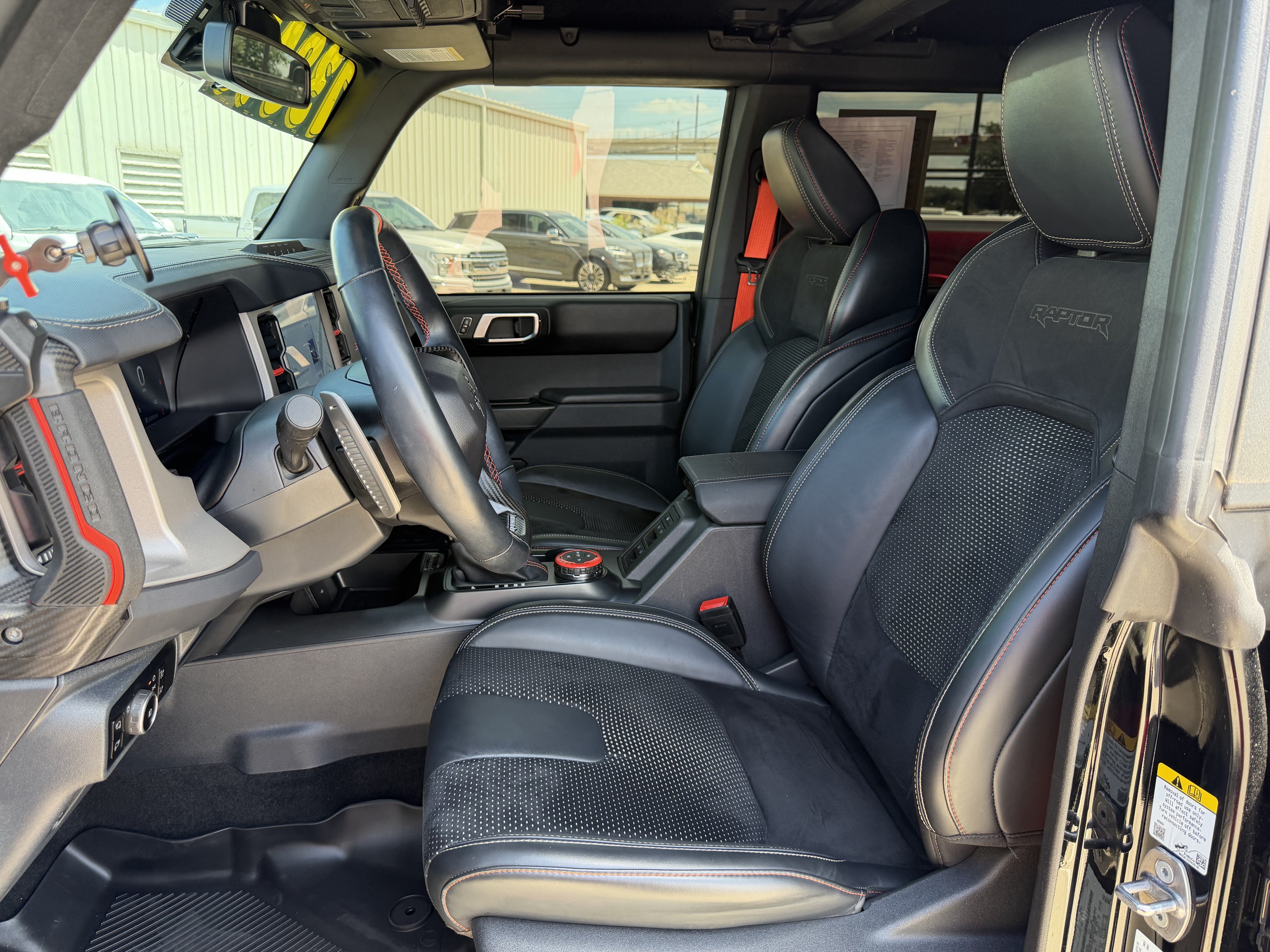 Certified 2024 Ford Bronco Raptor w/ Interior Carbon Fiber Pack 6 AWD/4WD image 30
