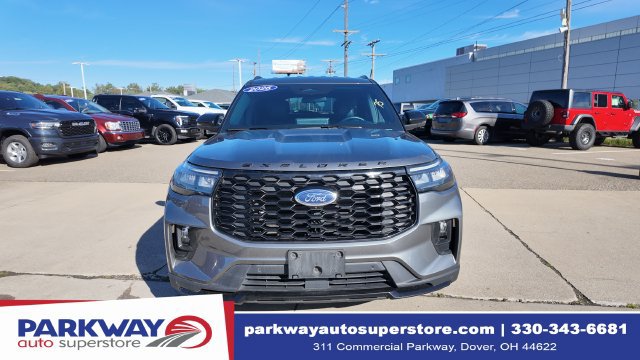 Certified 2026 Ford Explorer ST-Line AWD/4WD image 2