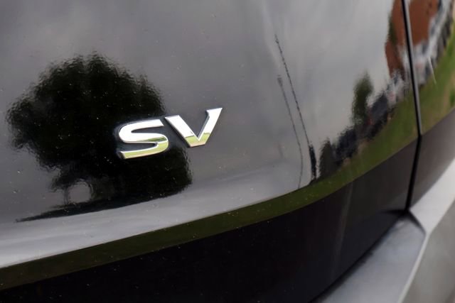 Used 2022 Nissan Rogue SV image 13