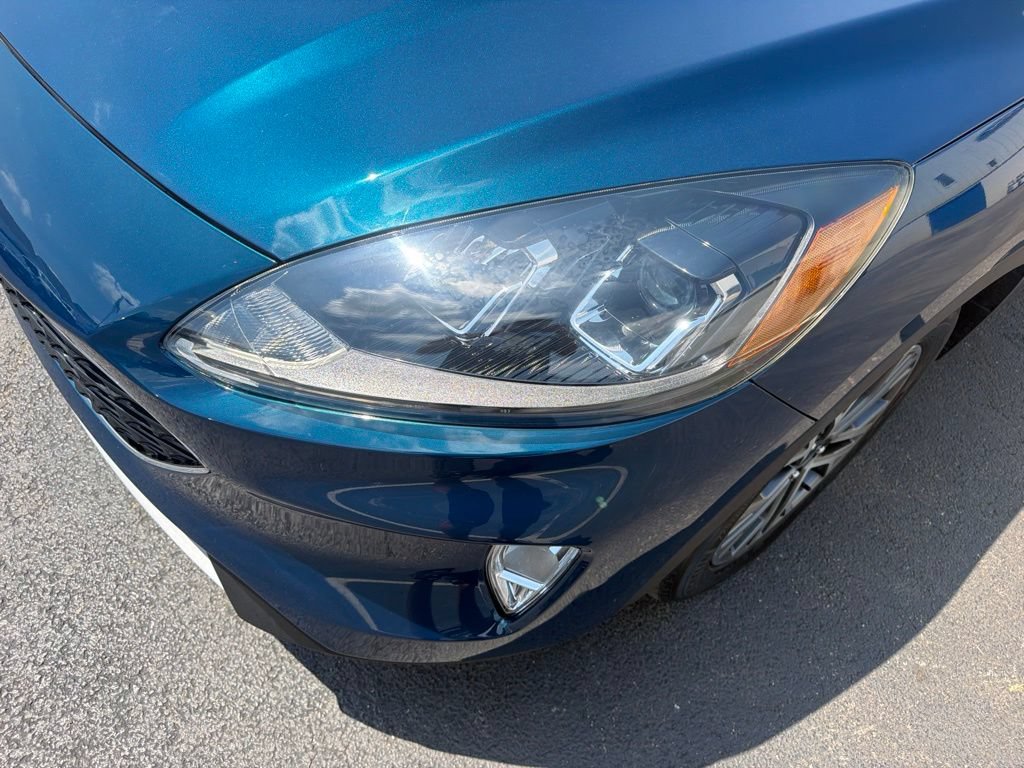 Certified 2020 Ford Escape SEL FWD image 16