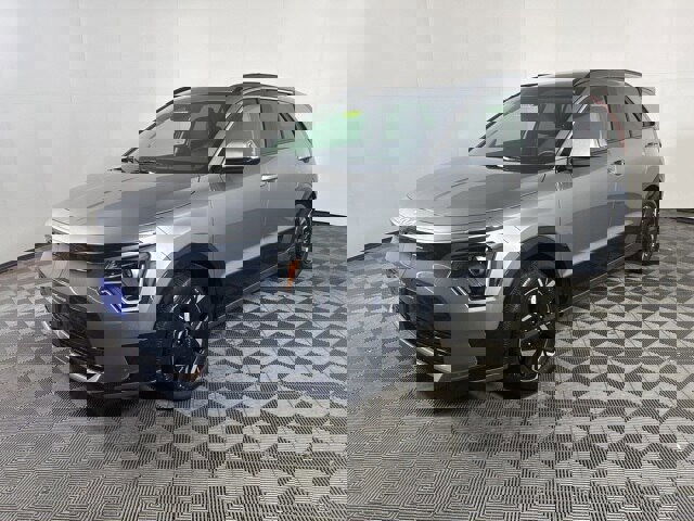 Used 2024 Kia Niro Wind w/ Wind Preserve Package image 3