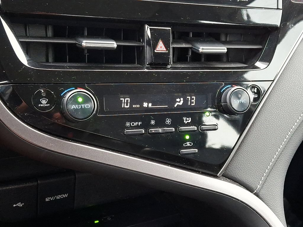 Used 2024 Toyota Camry XSE FWD image 15