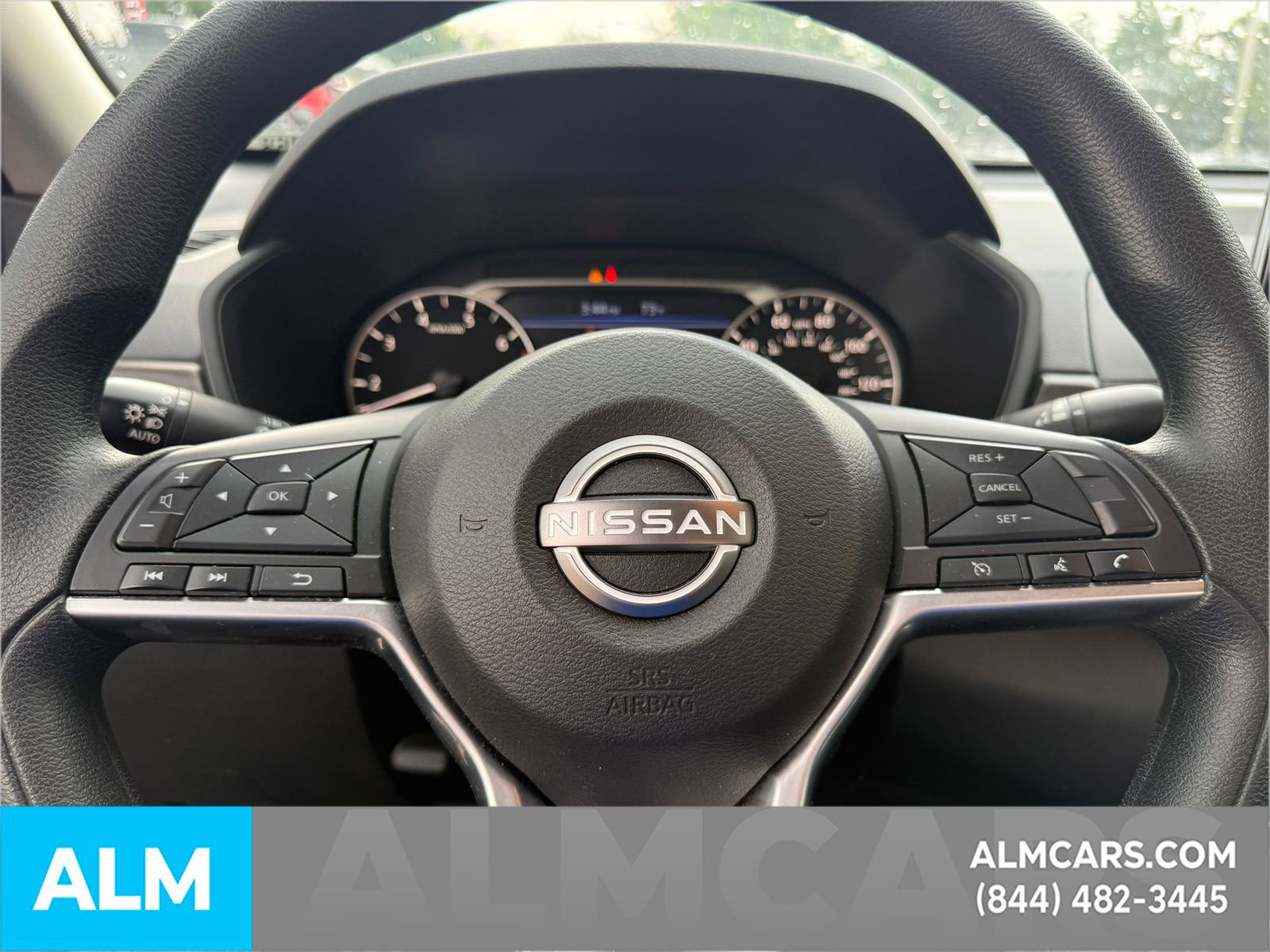 Used 2025 Nissan Altima 2.5 SV FWD image 18