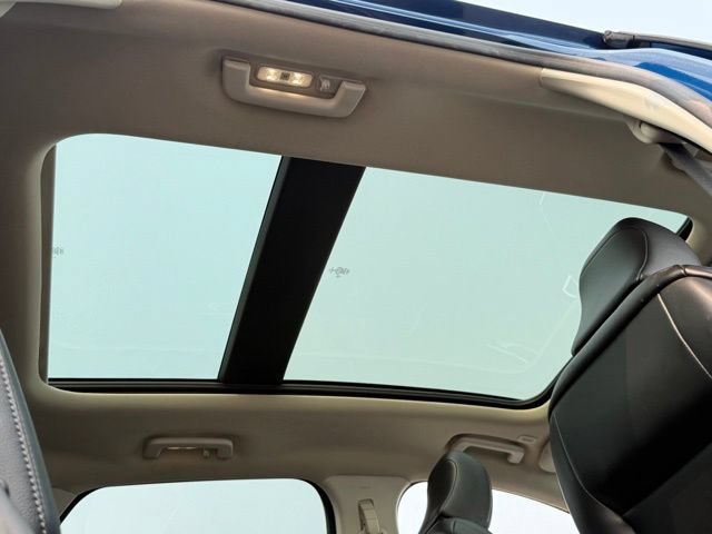 Certified 2022 Ford Edge SEL w/ Convenience Package AWD/4WD image 5
