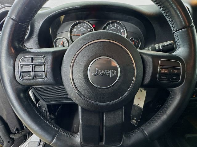 Used 2018 Jeep Wrangler Unlimited Sahara w/ Connectivity Group image 12