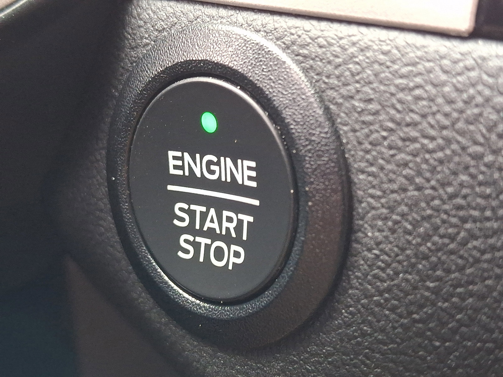 Certified 2022 Ford Escape SE w/ Convenience Package AWD/4WD image 26